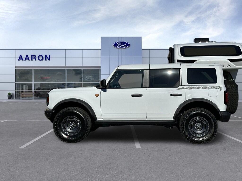 New 2025 Ford Bronco Badlands SUV