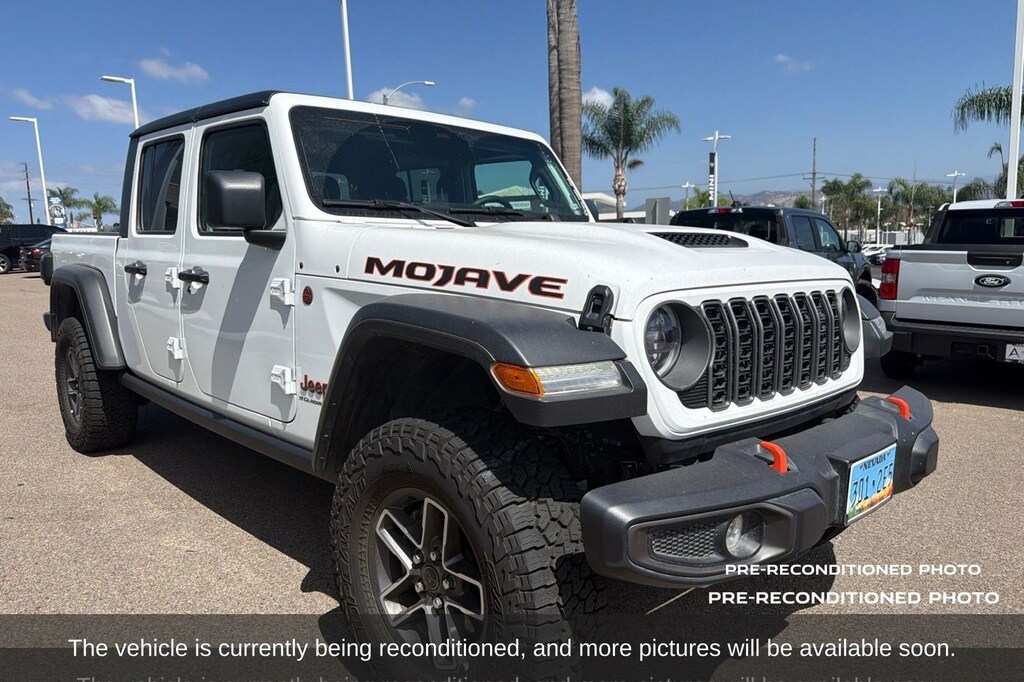 Used 2026 Jeep Gladiator Mojave Truck