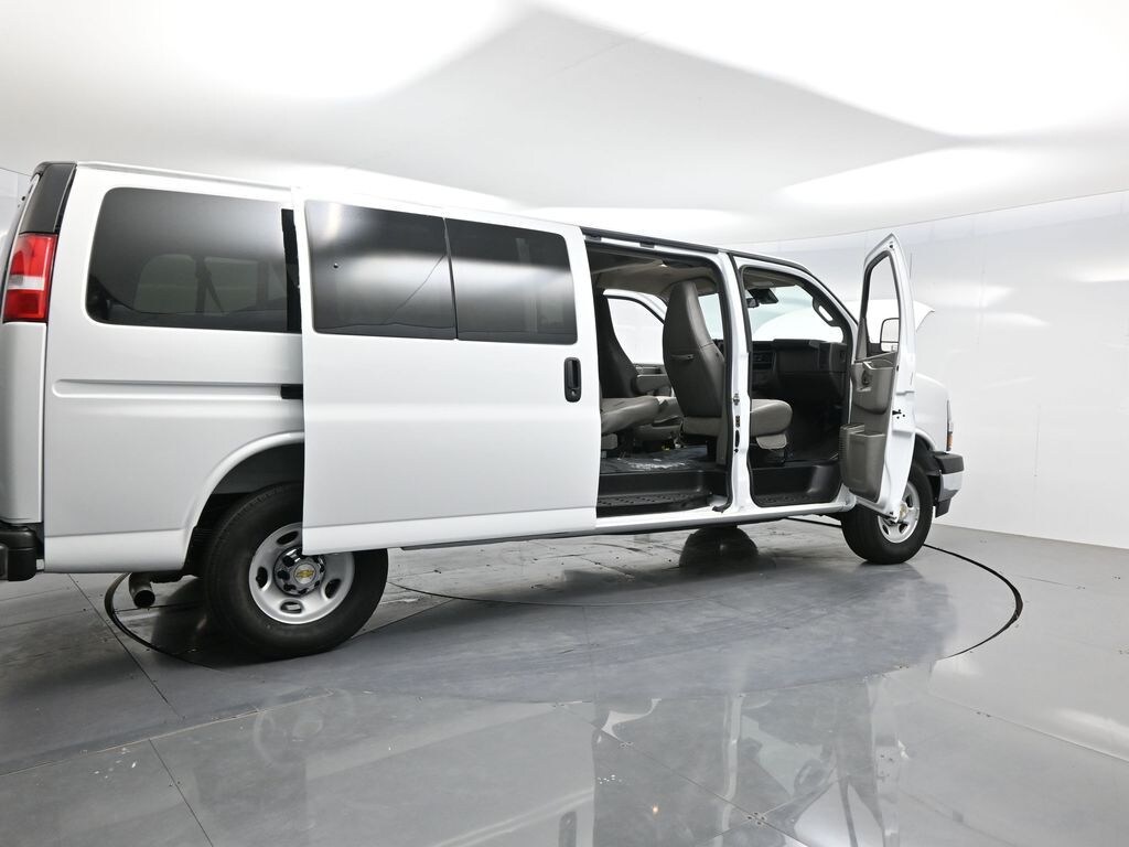 Used 2025 Chevrolet Express 3500 LT Minivan/Van