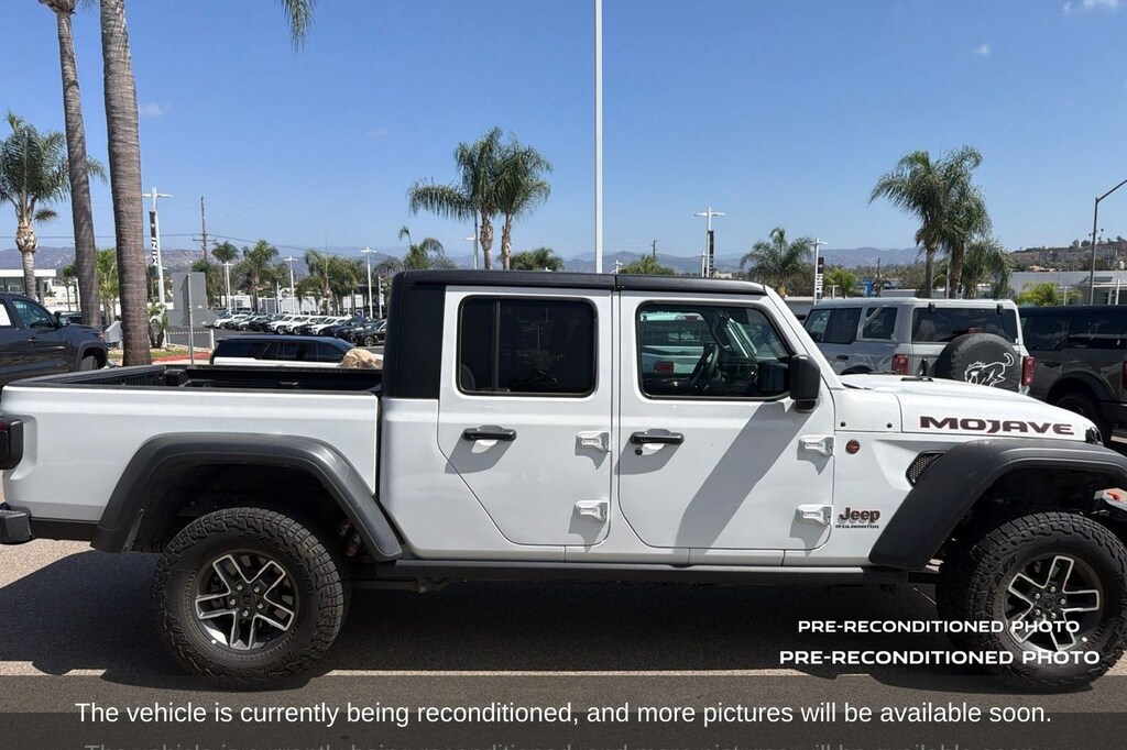 Used 2026 Jeep Gladiator Mojave Truck