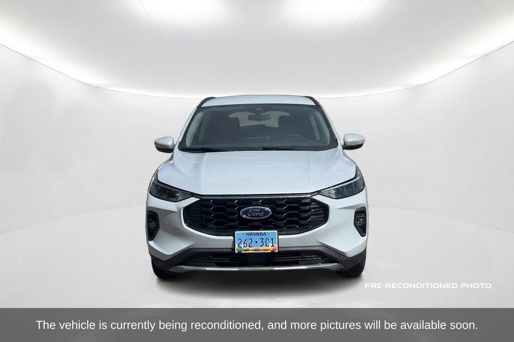 Used 2025 Ford Escape ST-Line Select SUV
