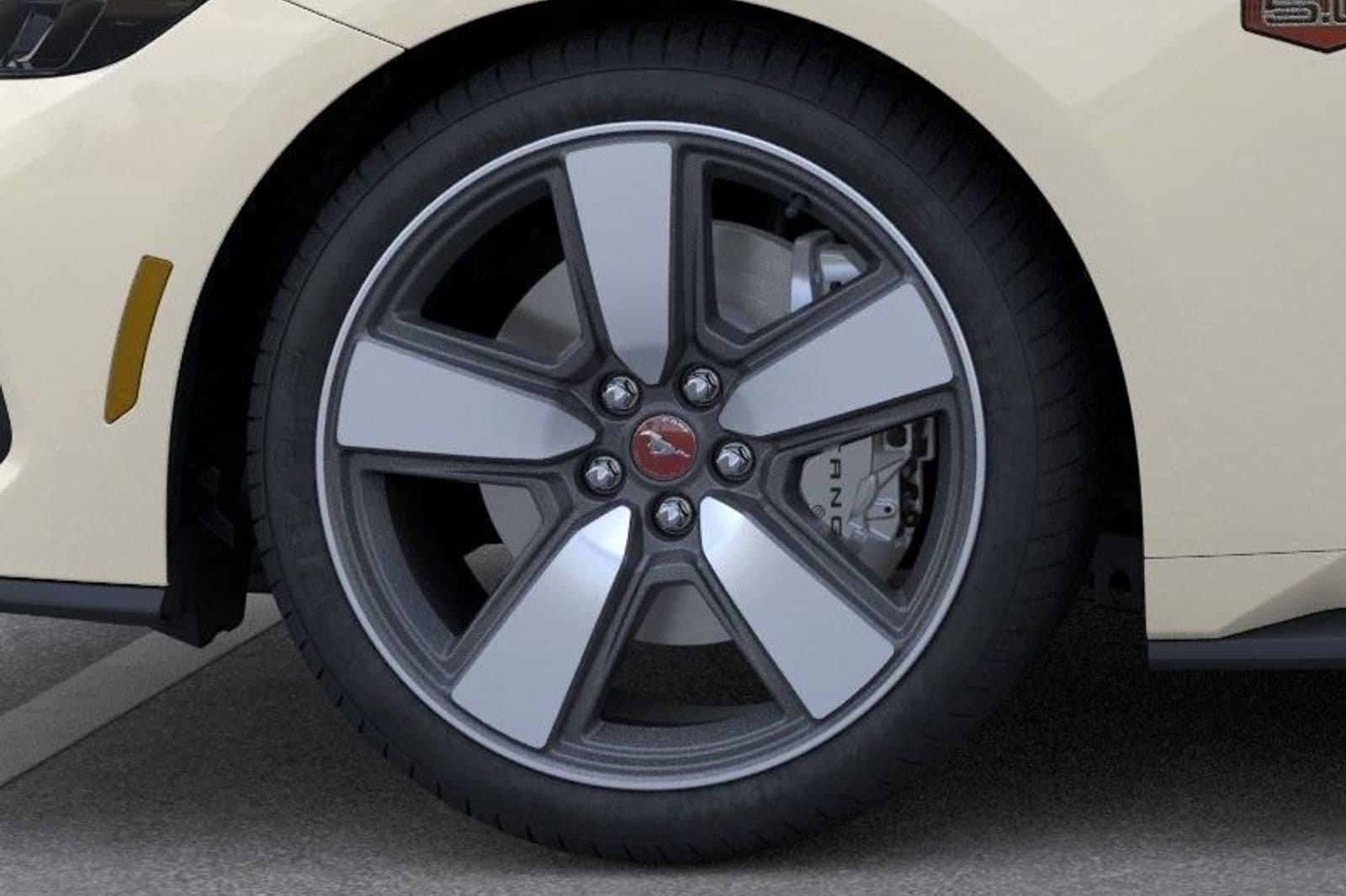 2025 Ford Mustang GT Premium Fastback - Photo 23