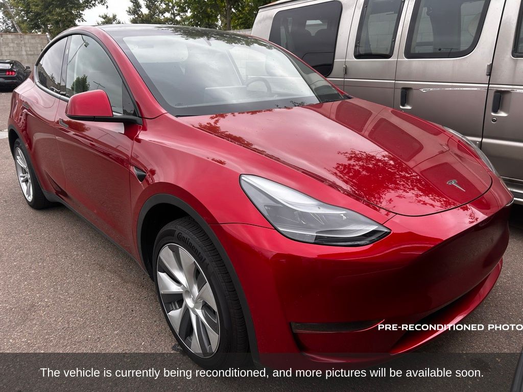 Used 2024 Tesla Model Y Long Range with VIN 7SAYGDED1RF028179 for sale in Poway, CA