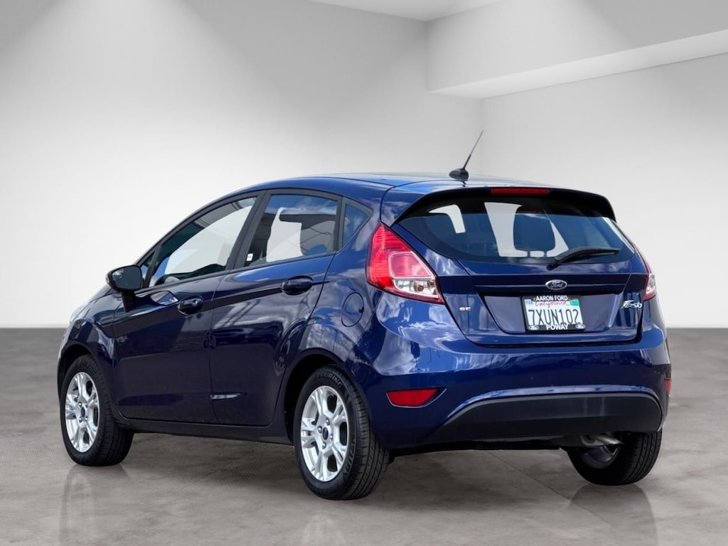 Used 2016 Ford Fiesta SE Hatchback