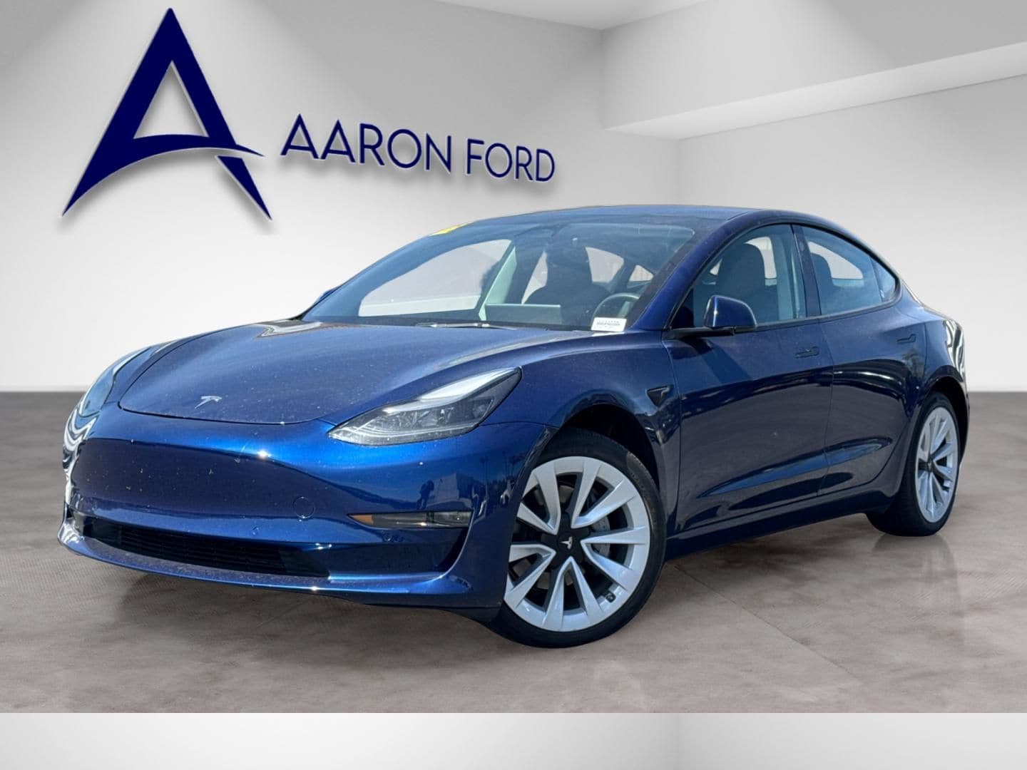 2022 Tesla Model 3 Base photo 2