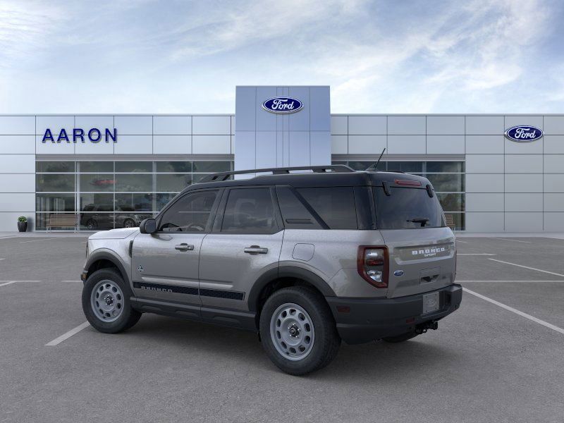2024 Ford Bronco Sport Outer Banks photo 4