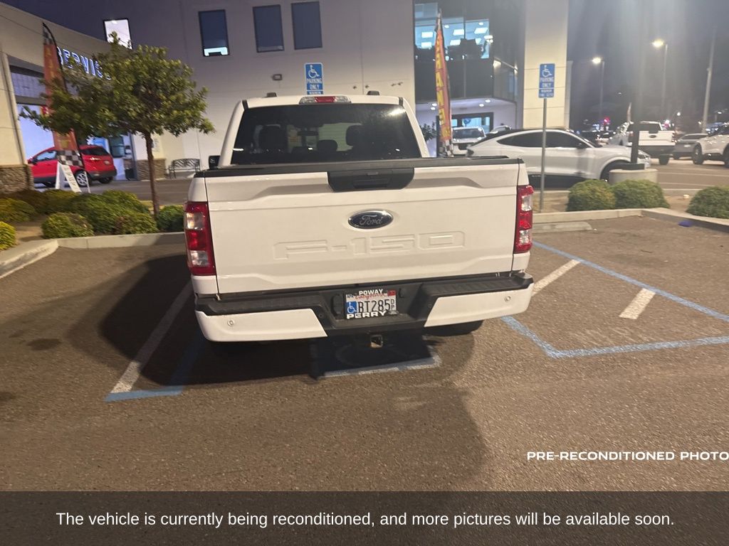 2021 Ford F-150 XL photo 3