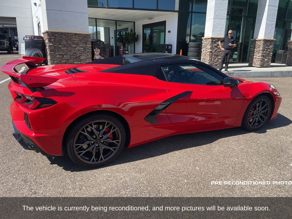 2024 Chevrolet Corvette Stingray Convertible photo 4