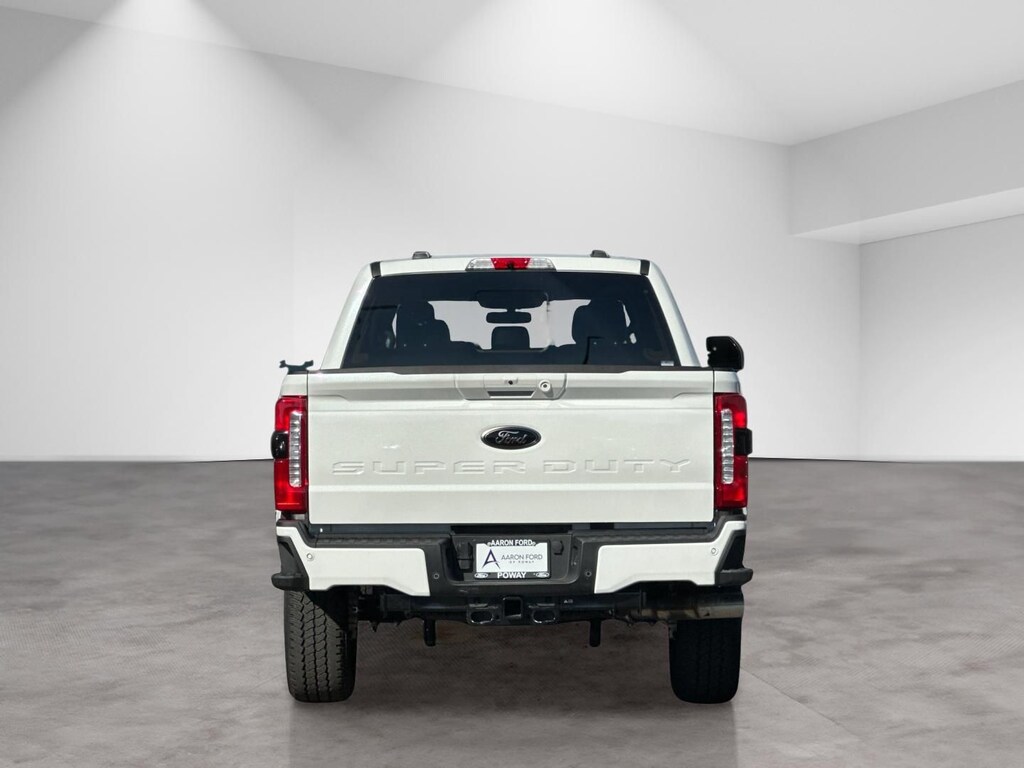 New 2025 Ford F-250SD Lariat Truck