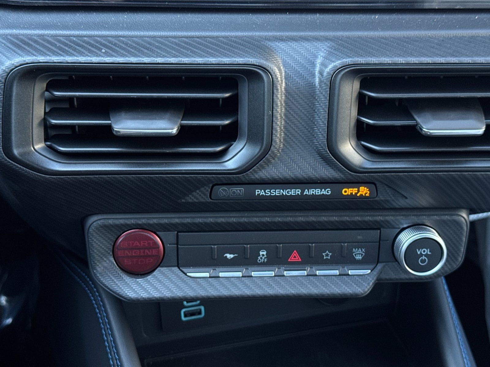 2025 Ford Mustang Dark Horse - Photo 21