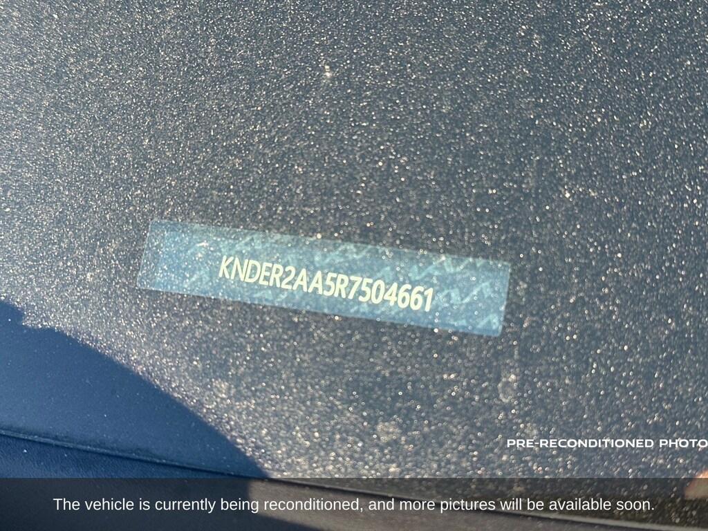 Used 2024 Kia Seltos EX SUV