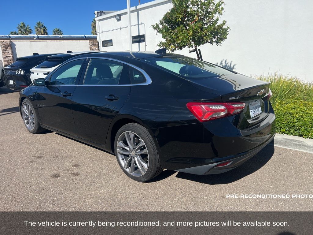2024 Chevrolet Malibu Premier 2LT photo 4