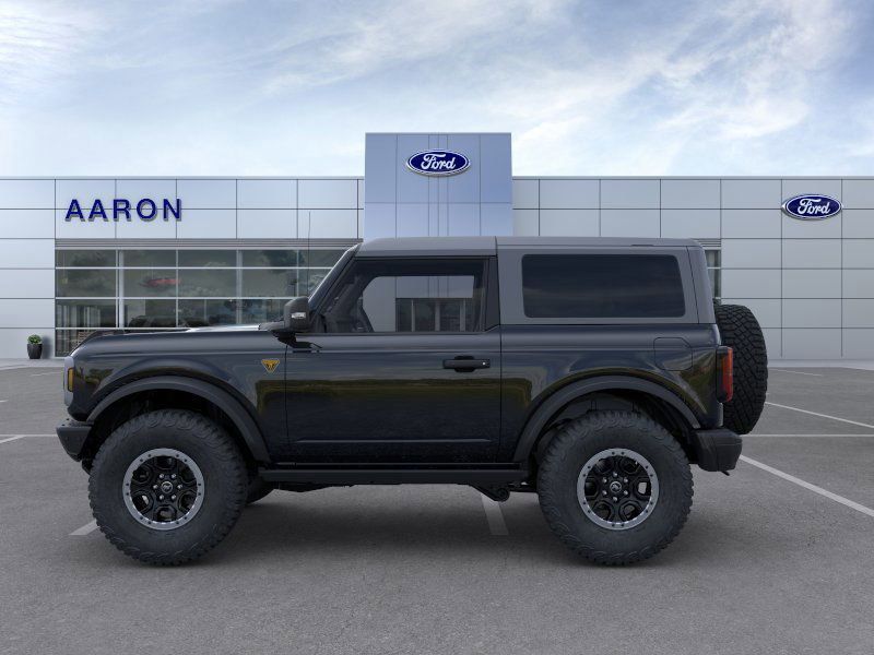 2024 Ford Bronco Badlands photo 3