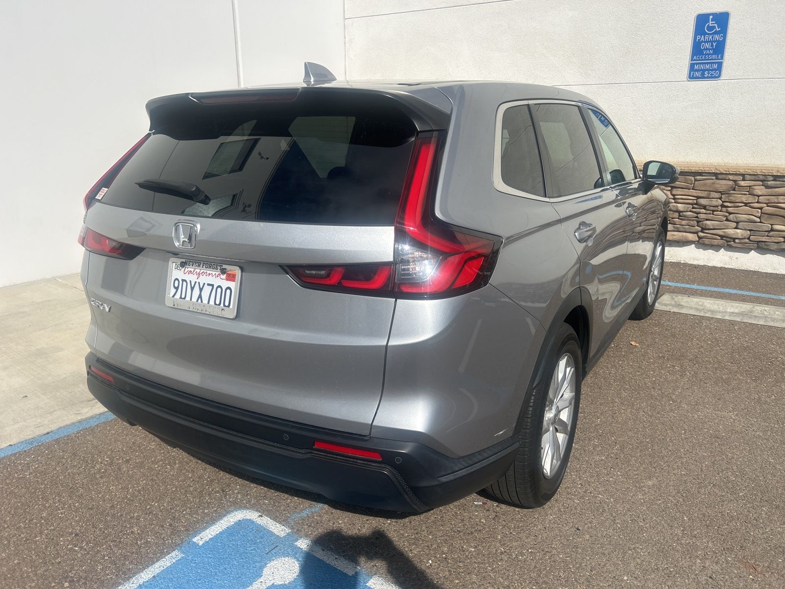 2023 Honda CR-V EX-L photo 5