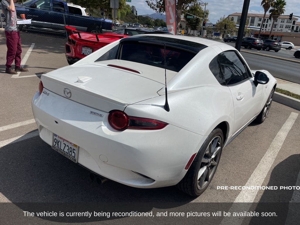 2022 Mazda MX-5 Miata RF Miata Grand Touring photo 3