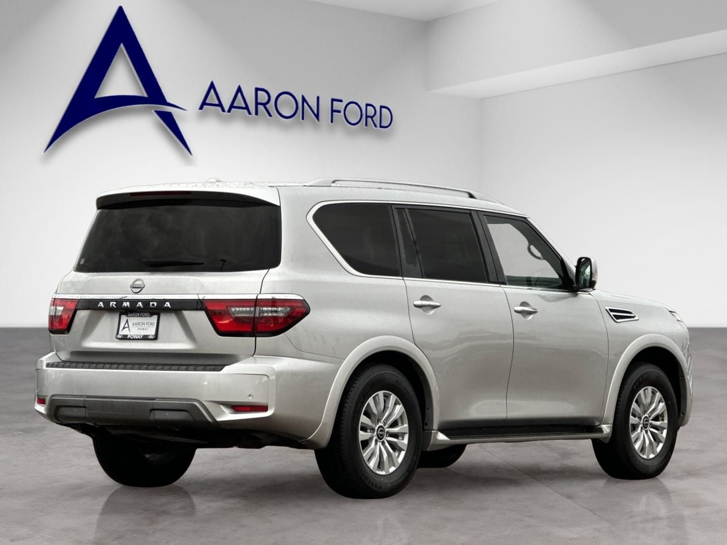 2024 Nissan Armada SV photo 5