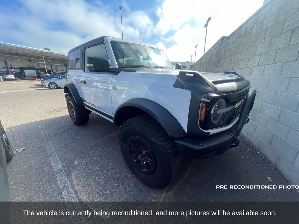 2022 Ford Bronco Wildtrak photo 2