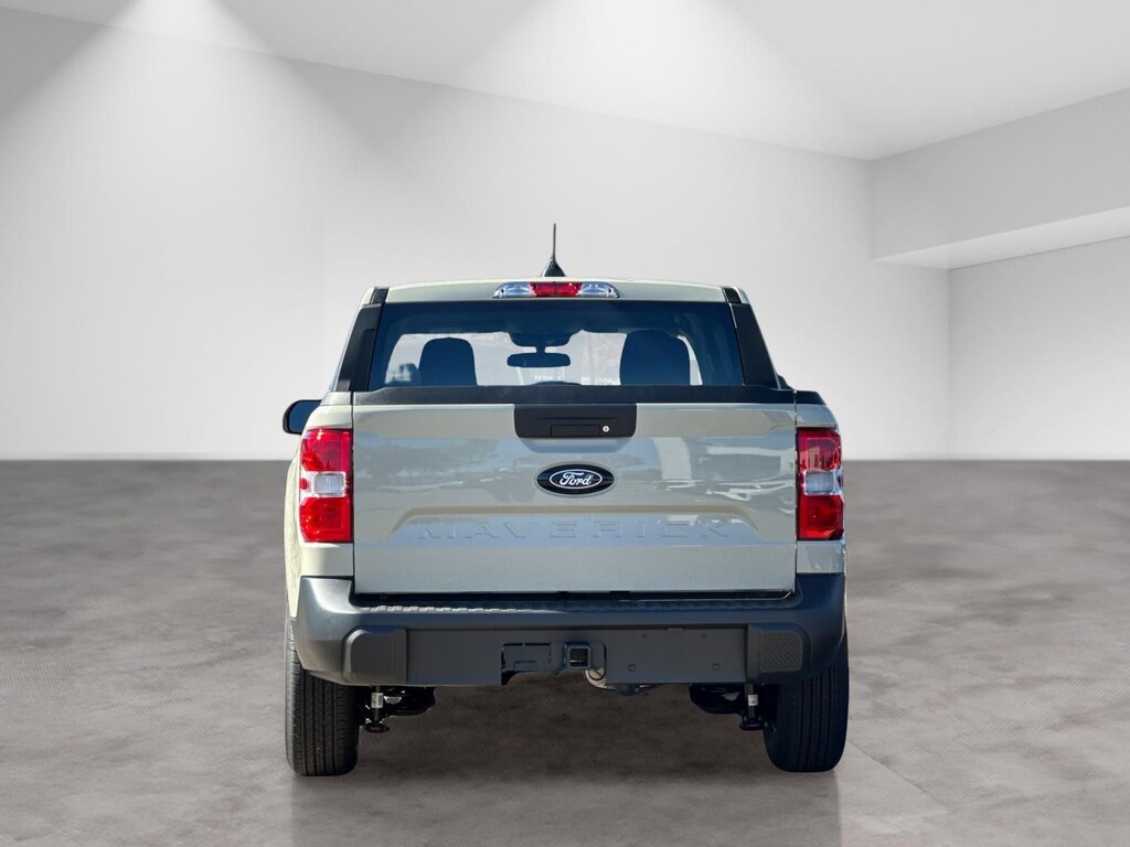 New 2025 Ford Maverick XL Truck
