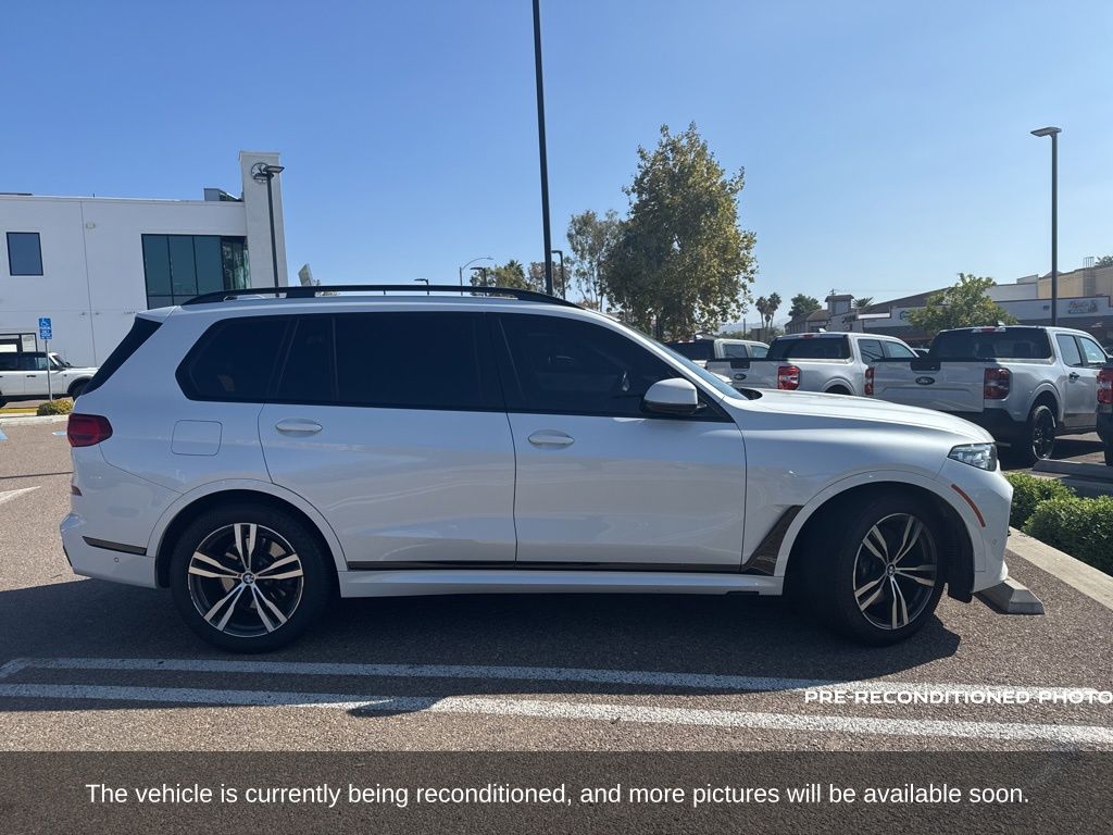 2021 Bmw X7 xDrive40i photo 2