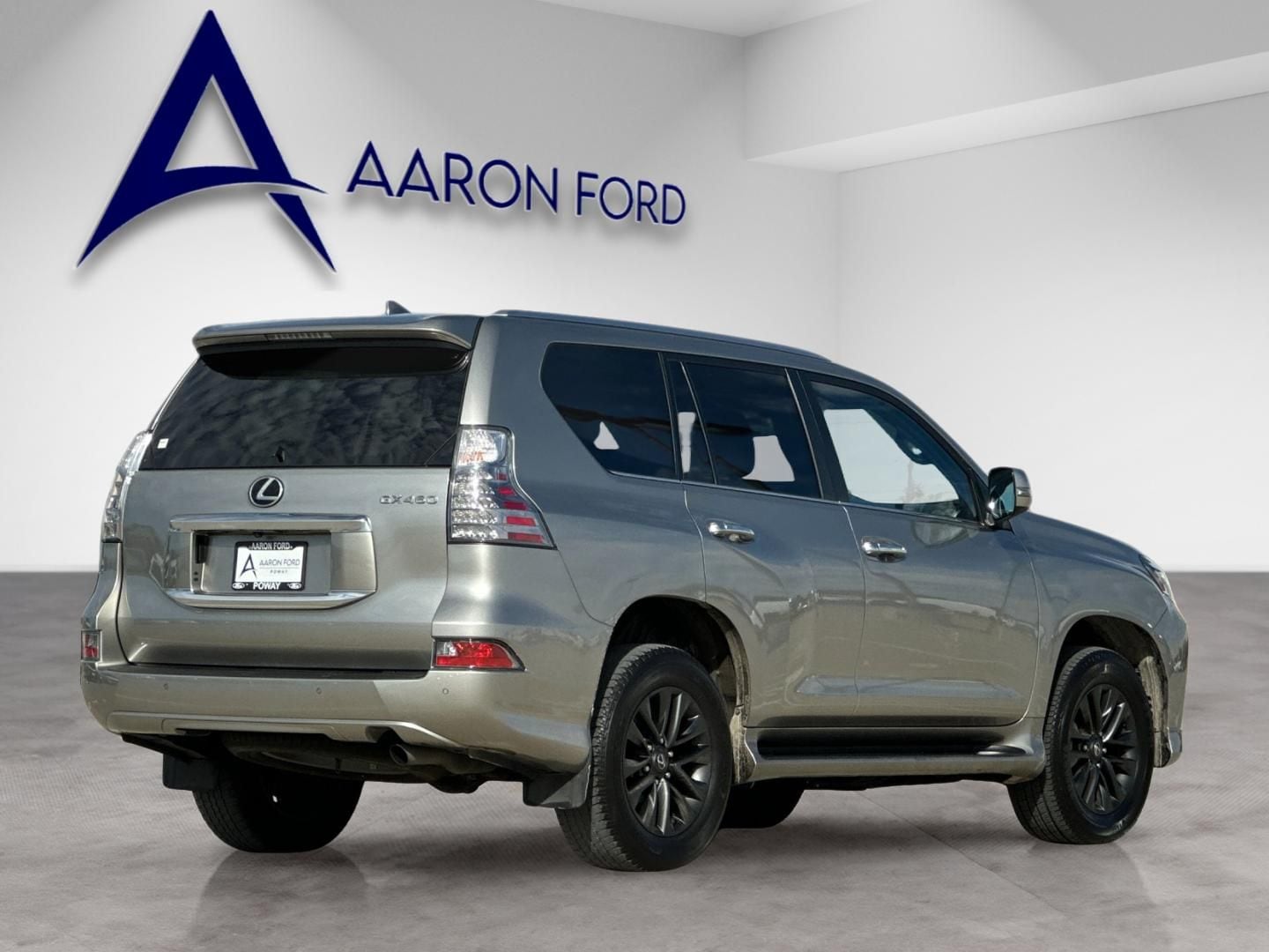 2023 LEXUS GX 460 photo 5