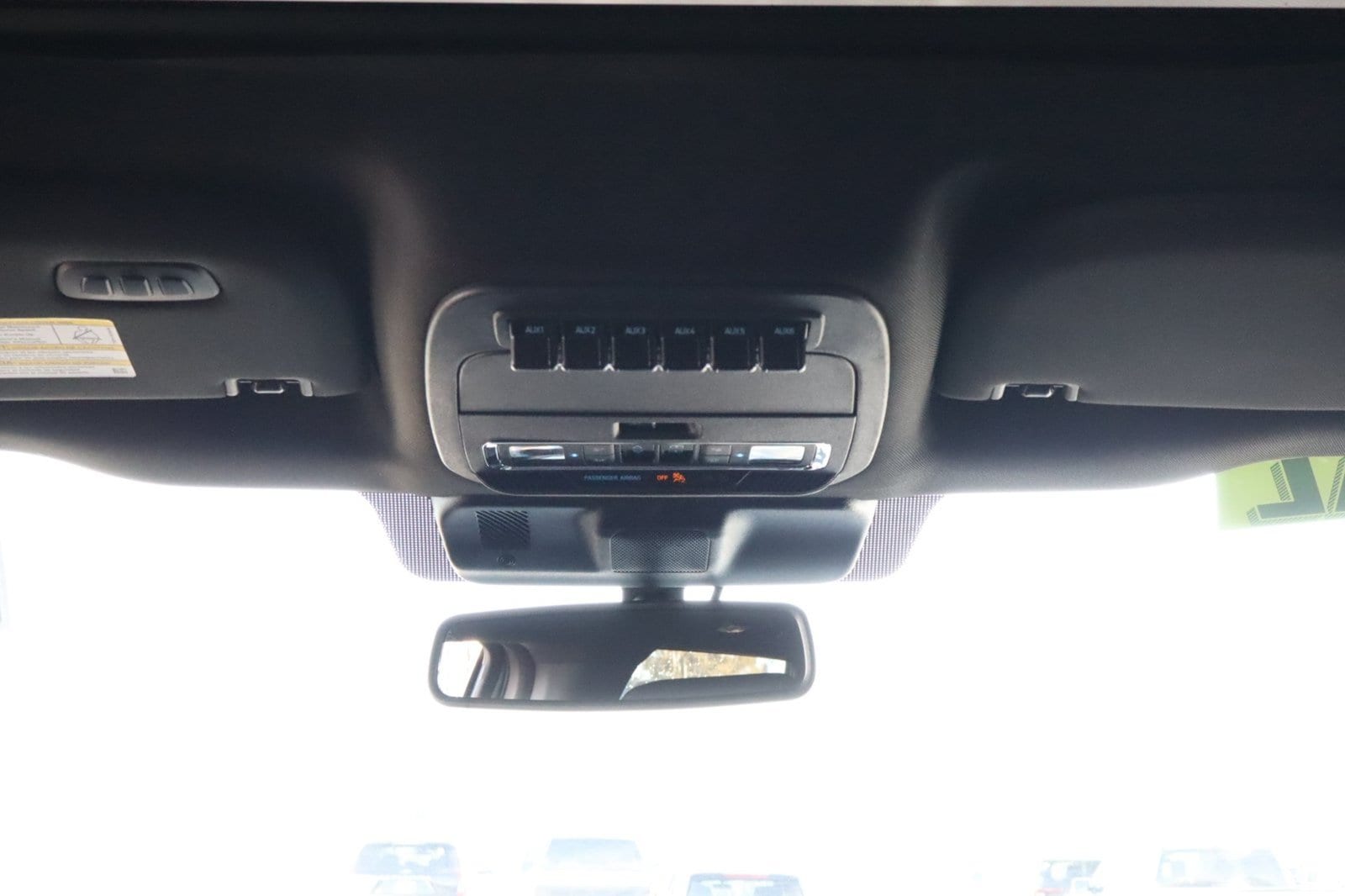 2025 Ford F-150 Raptor - Photo 34