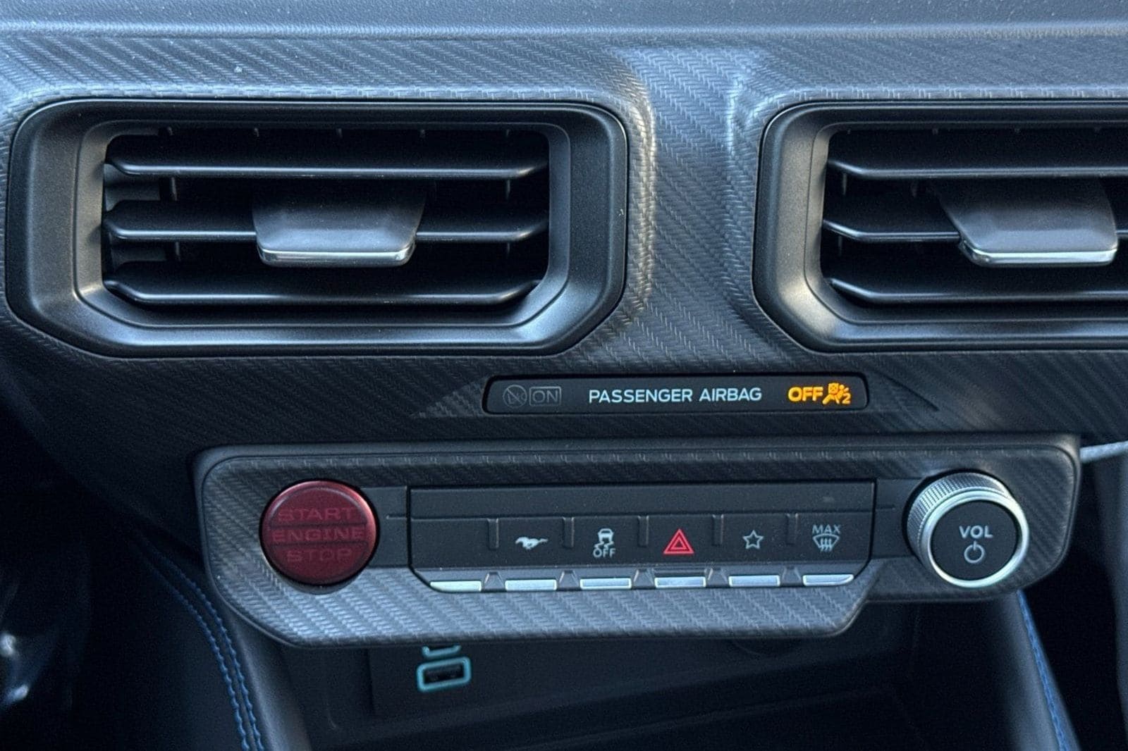 2025 Ford Mustang Dark Horse - Photo 24