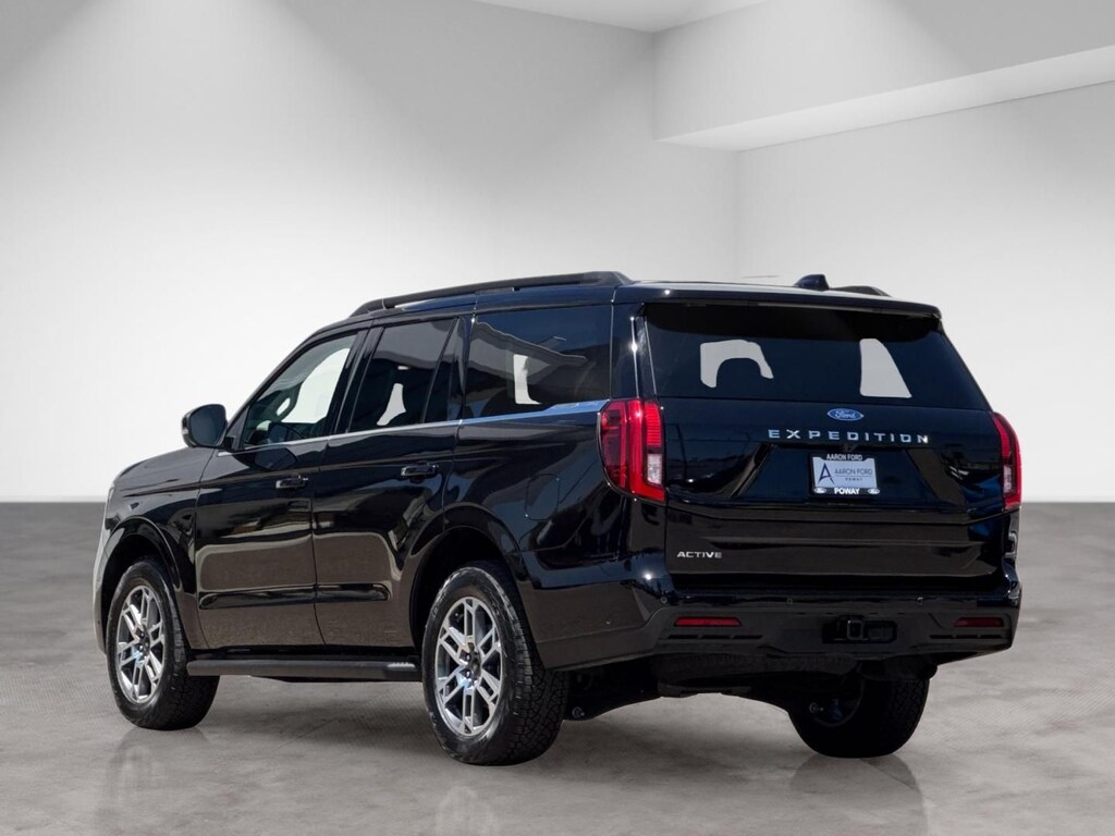 Used 2025 Ford Expedition Active SUV