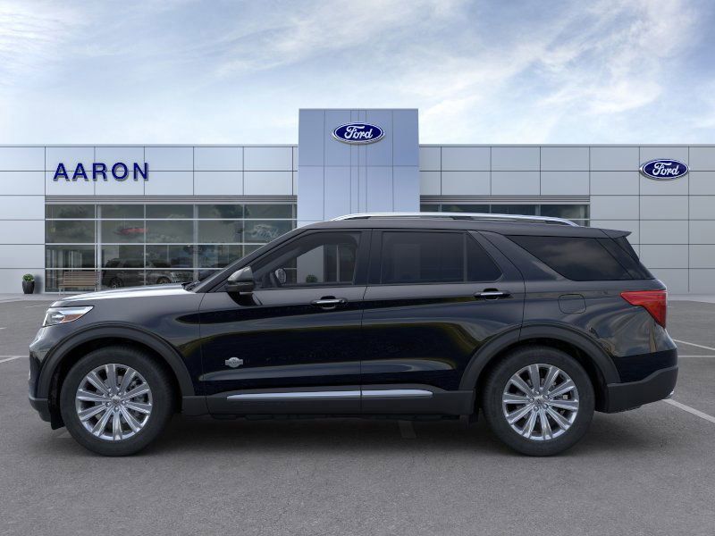 2024 Ford Explorer King Ranch photo 2