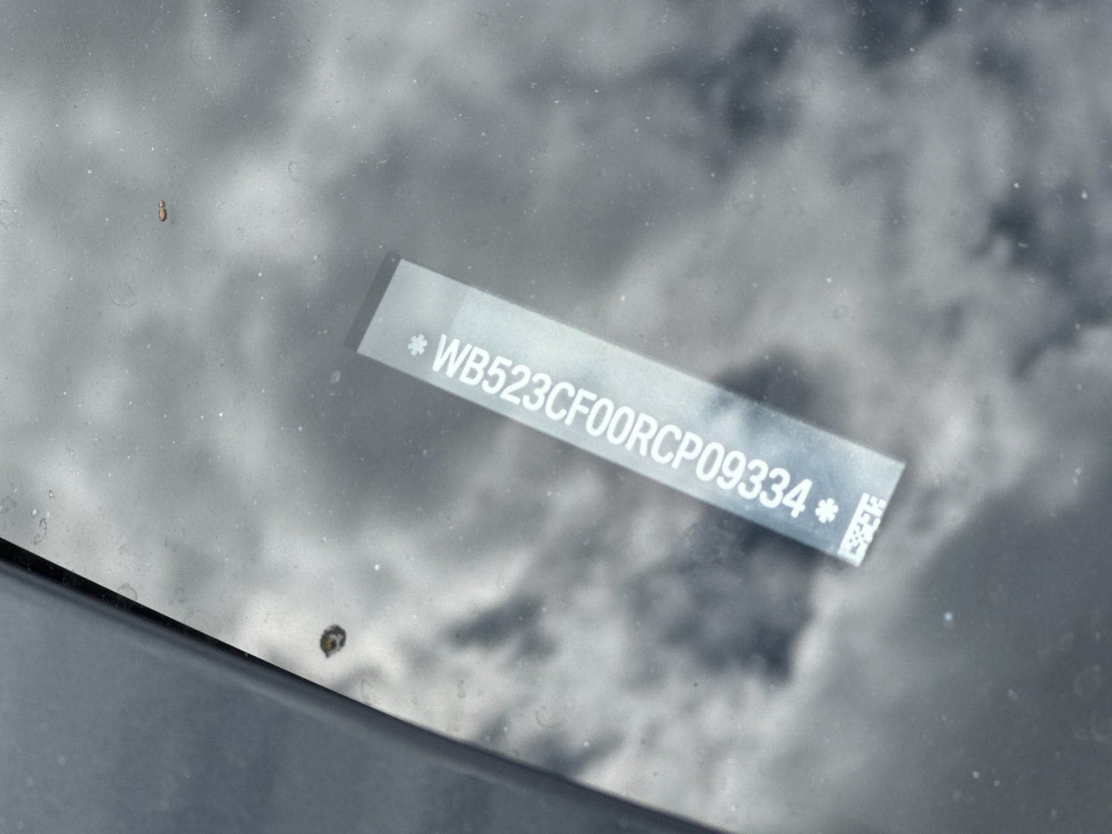 2024 BMW iX xDrive50 photo 2