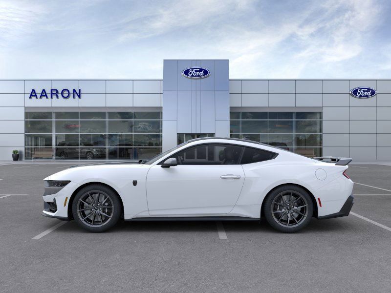 2024 Ford Mustang Dark Horse Deluxe photo 3