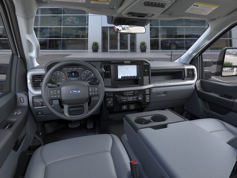 2025 Ford F-550 Super Duty Chassis Cab XL - Photo 11