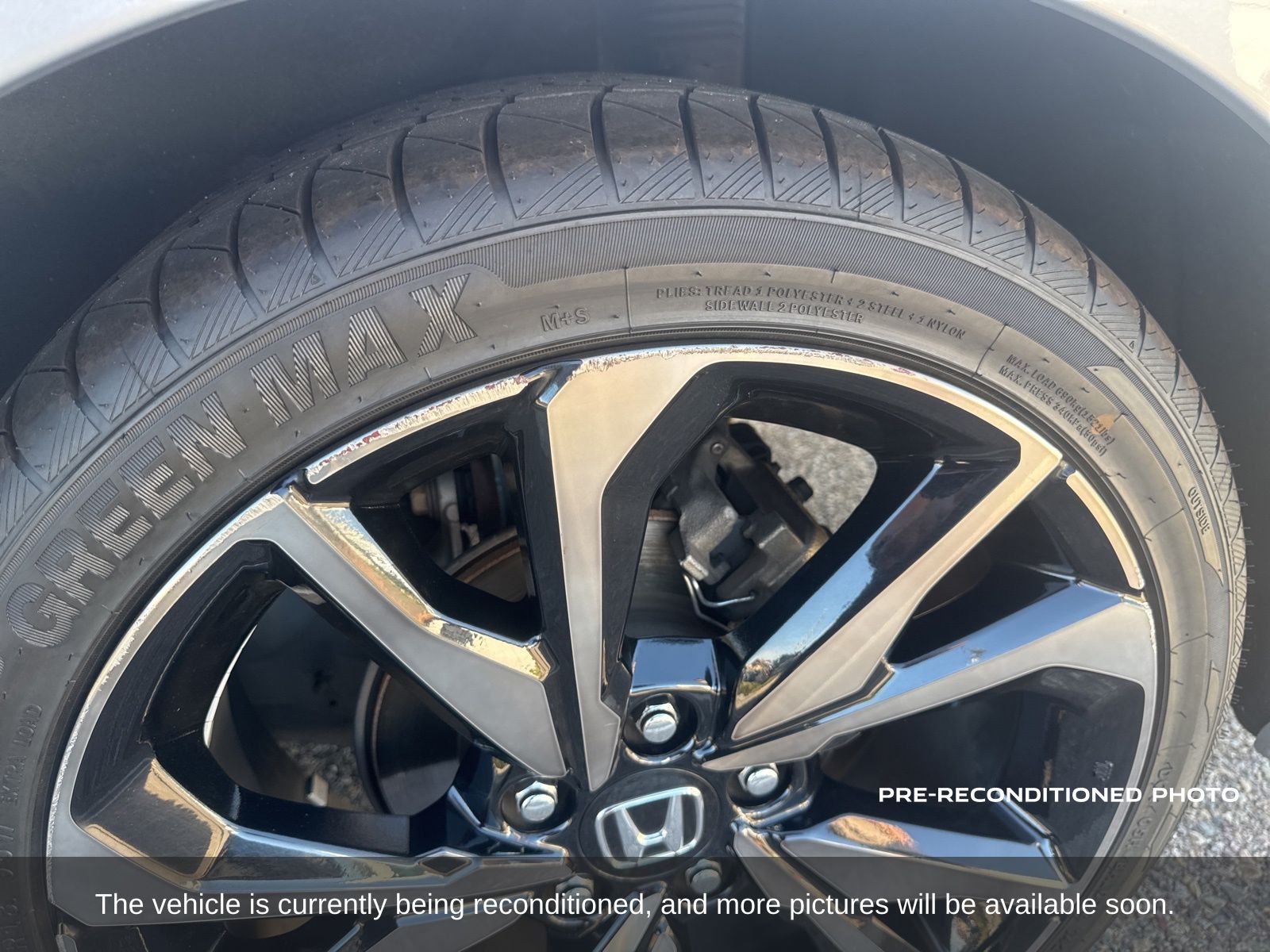 2019 Honda Civic Sport photo 6