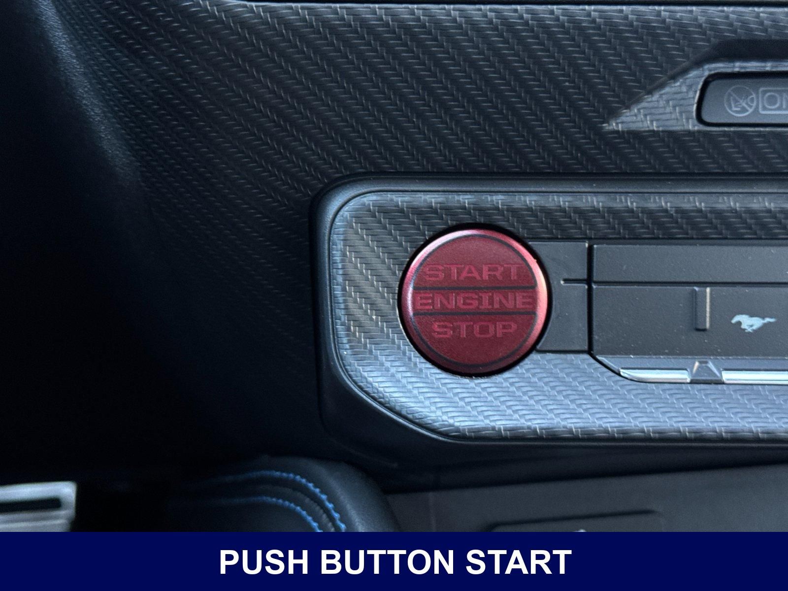 2025 Ford Mustang Dark Horse - Photo 23