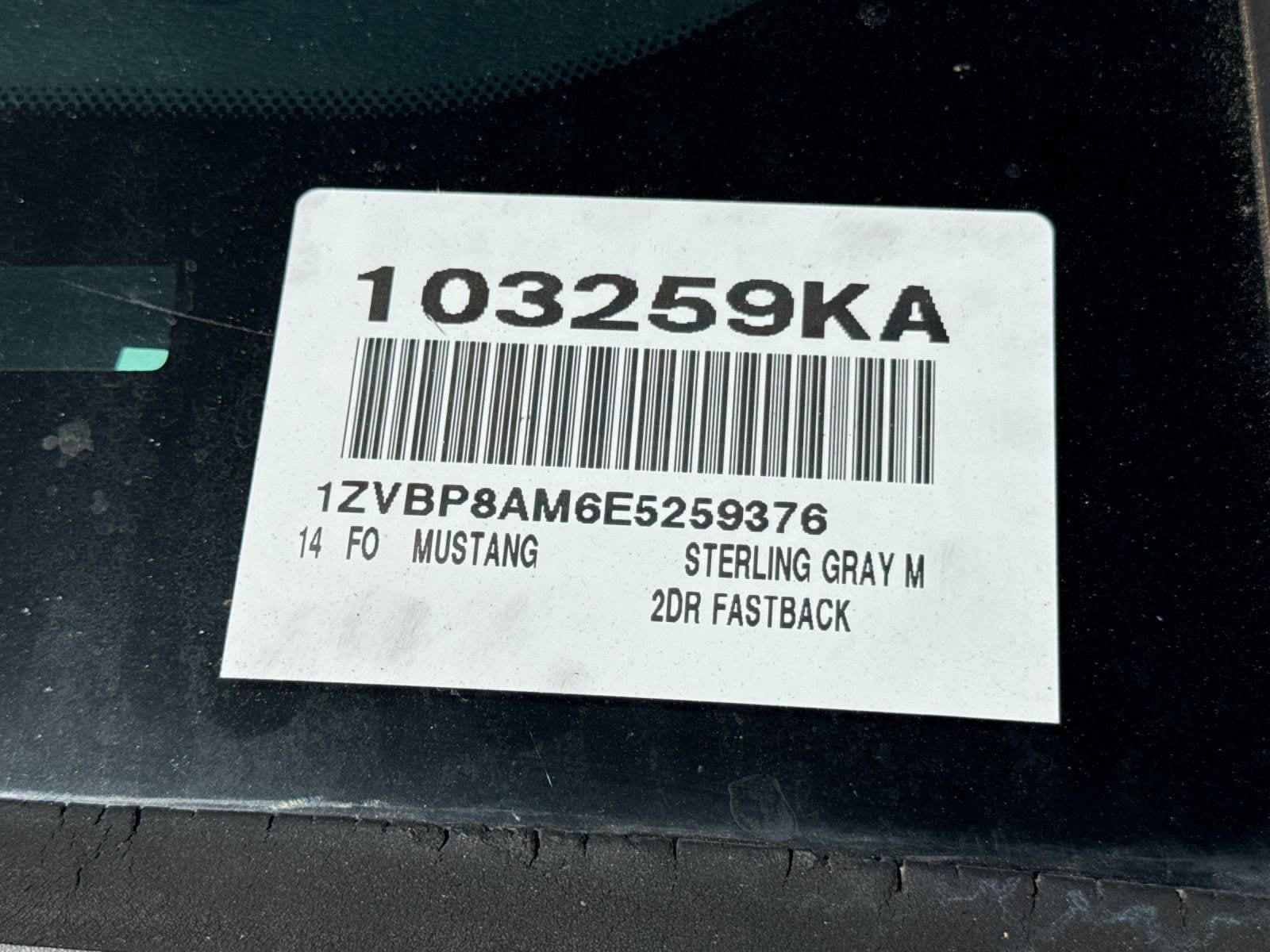 2014 Ford Mustang V6 photo 3