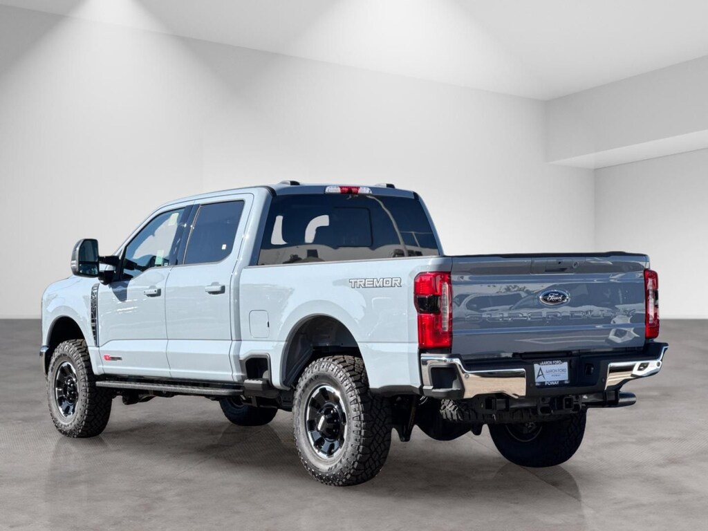 New 2026 Ford F-250SD Lariat Truck