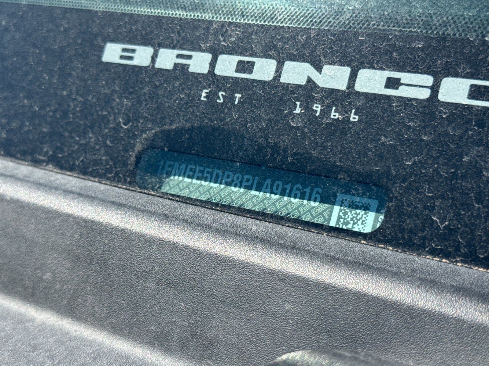 2023 Ford Bronco Outer Banks photo 2