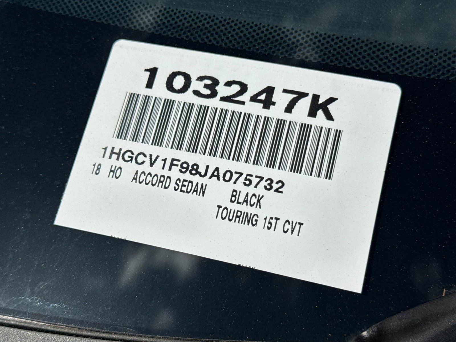 2018 Honda Accord Touring photo 2