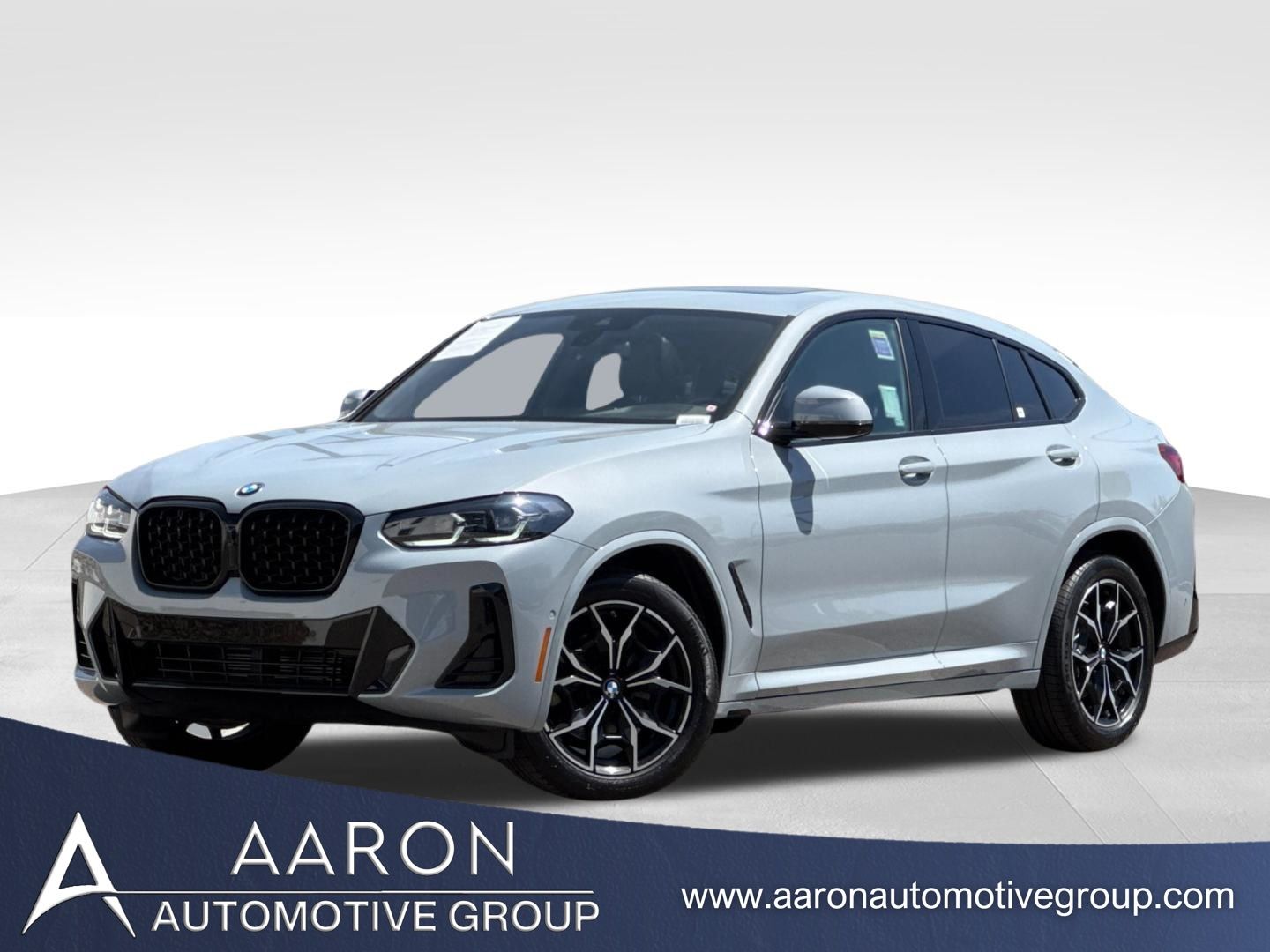 2025 BMW X4 xDrive30i's photo
