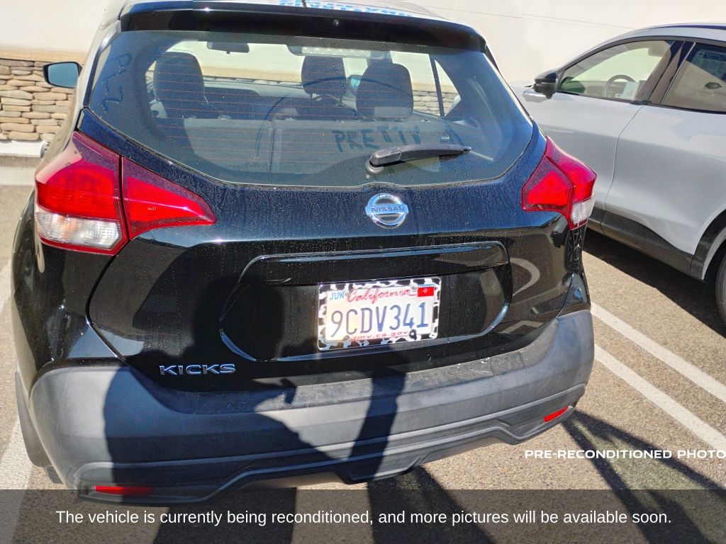 2019 Nissan Kicks S photo 4