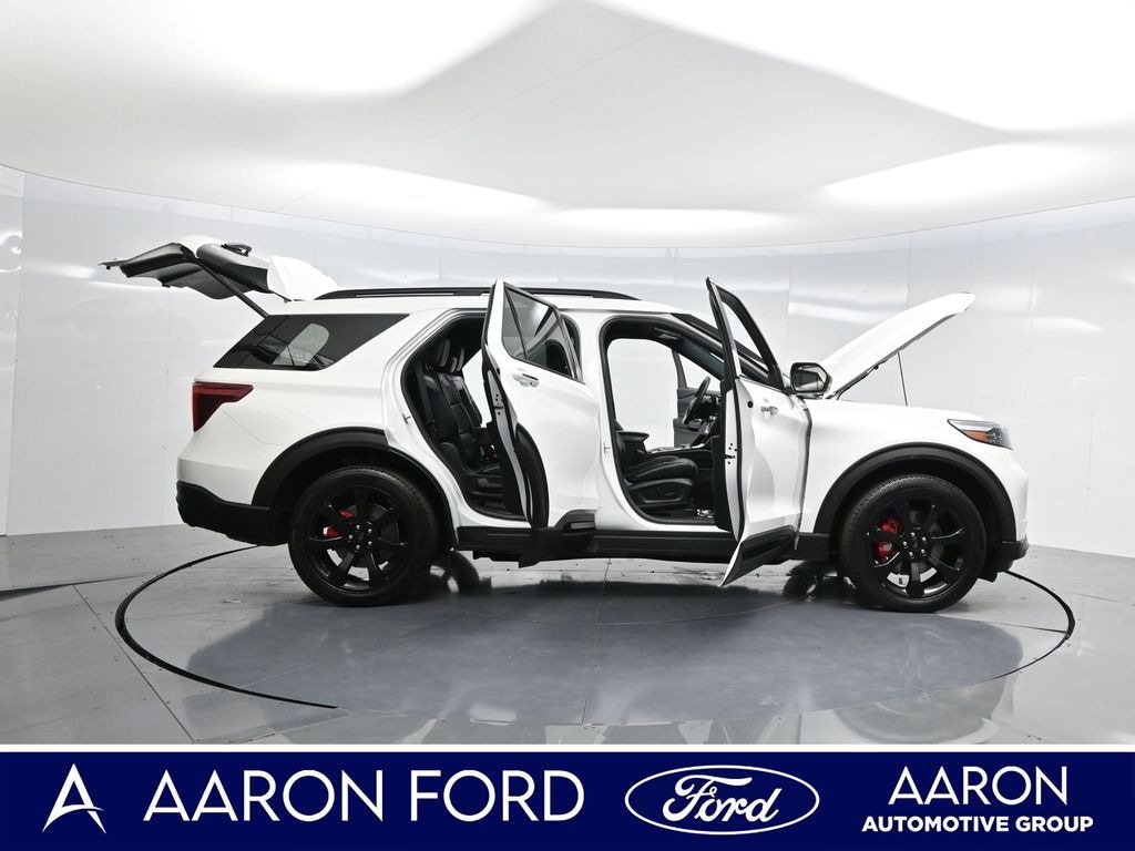 Used 2022 Ford Explorer ST SUV