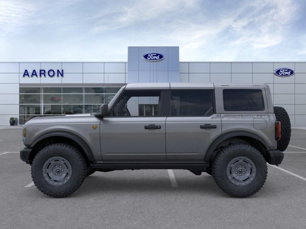 New 2025 Ford Bronco Badlands SUV