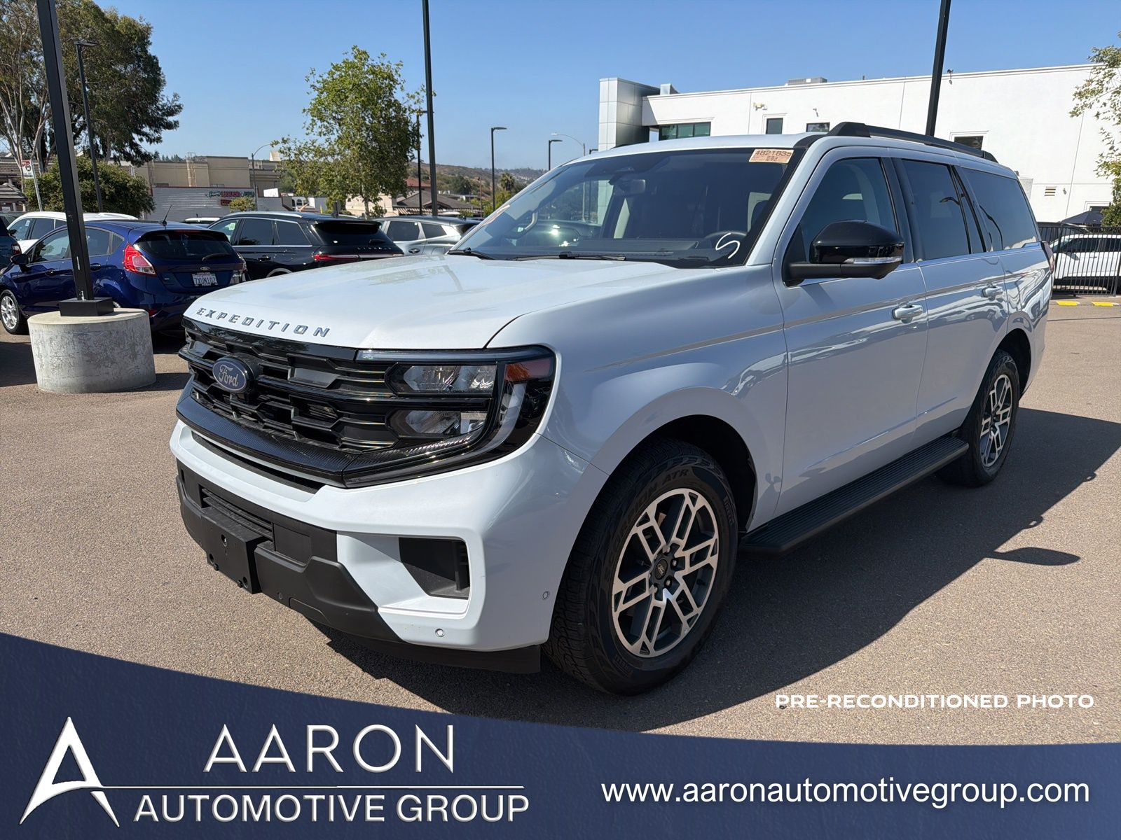 2025 Ford Expedition Active 4x4's photo