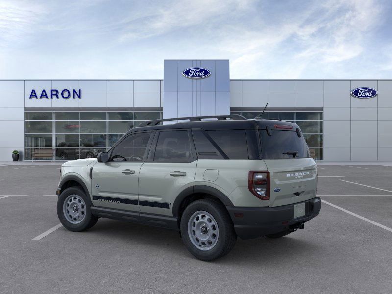 2024 Ford Bronco Sport Outer Banks photo 4