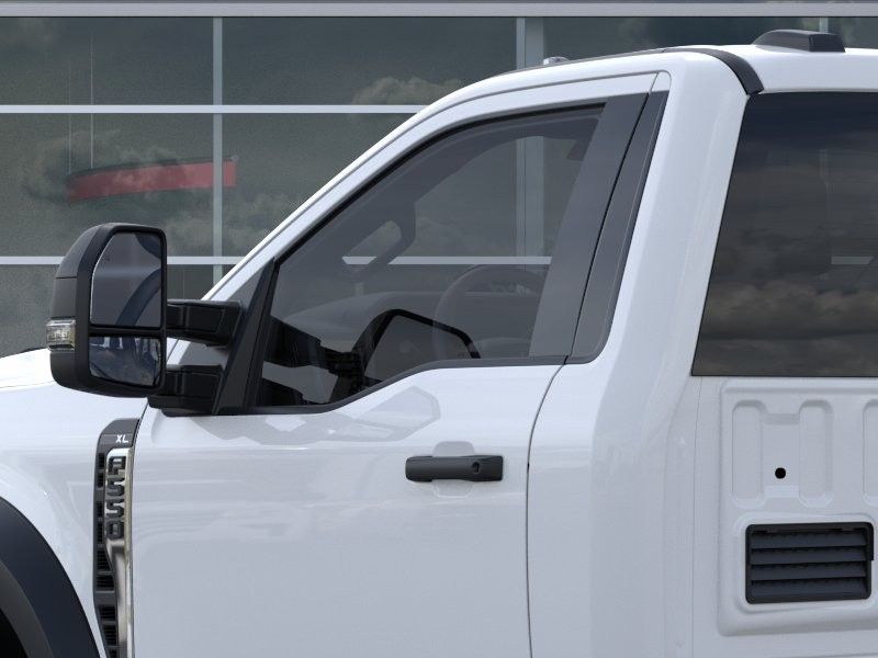 2025 Ford F-550 Super Duty Chassis Cab XL - Photo 25