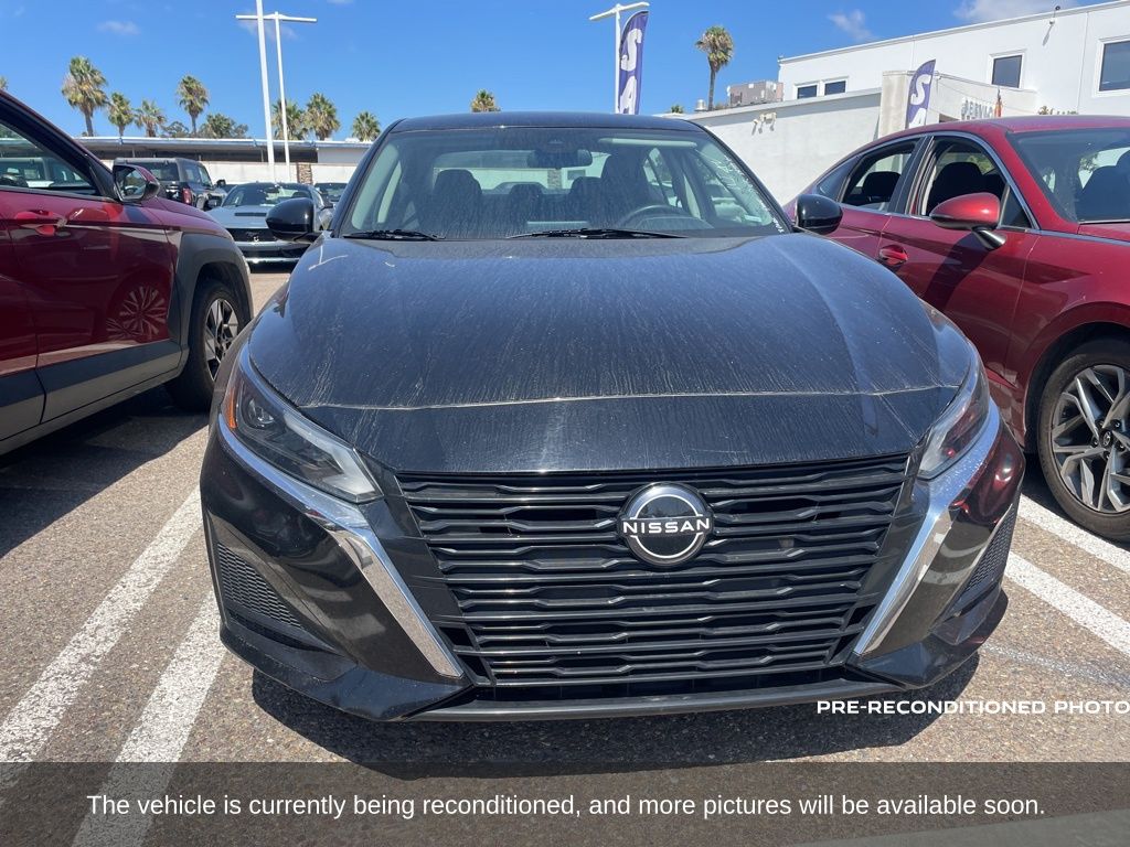 2023 Nissan Altima 2.5 SV photo 2