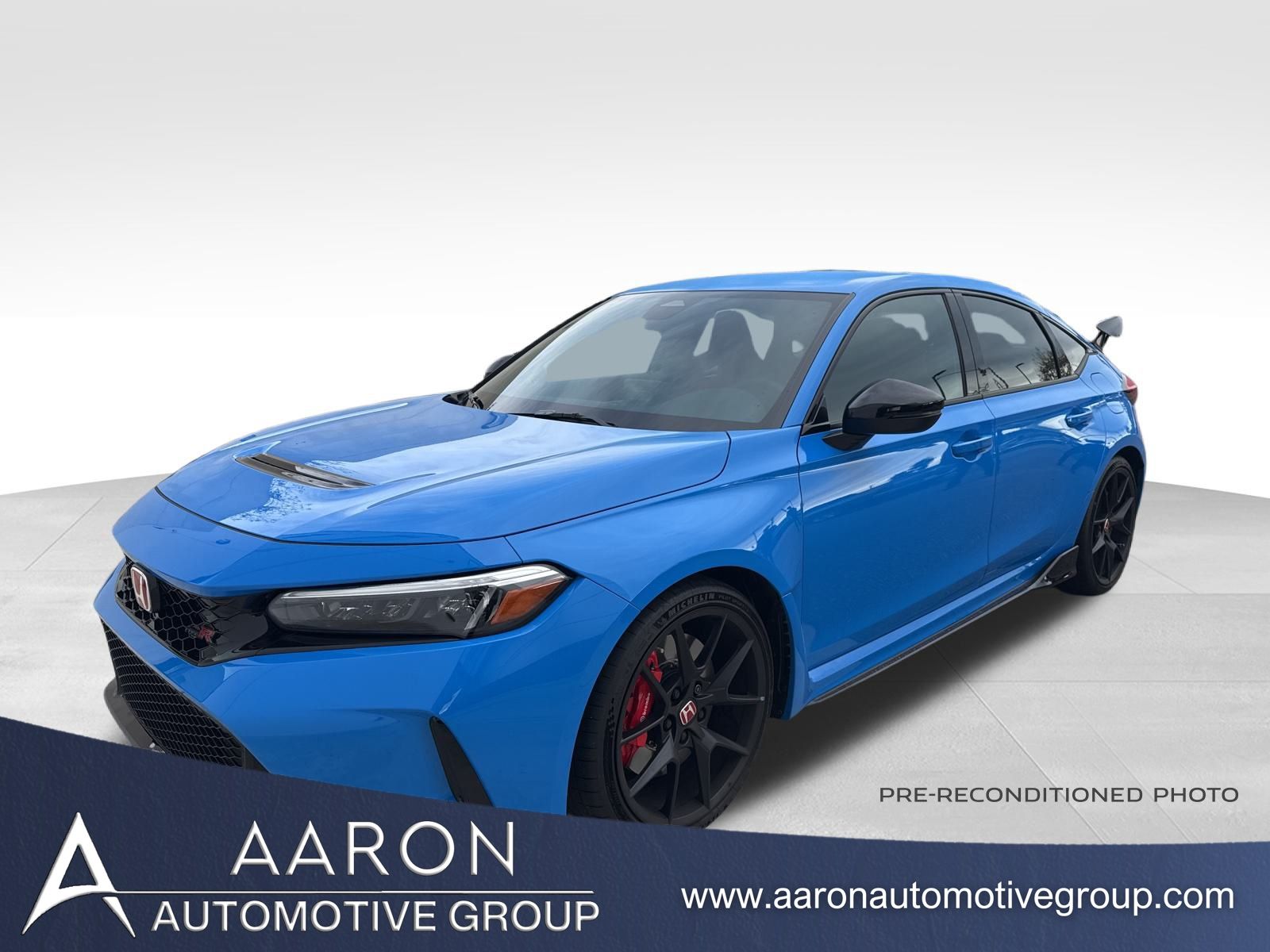 2025 Honda Civic Hatchback Type-R's photo