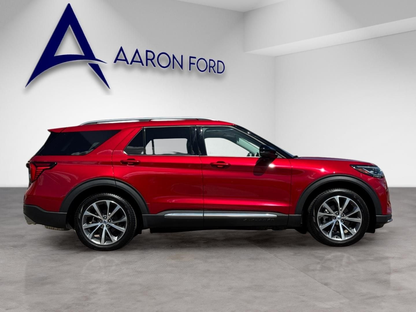 2025 Ford Explorer Platinum photo 6