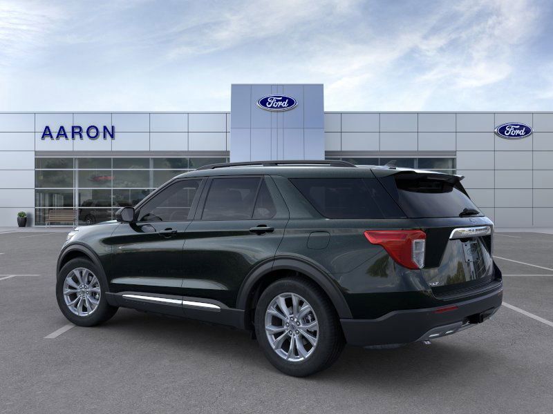 2024 Ford Explorer XLT photo 4
