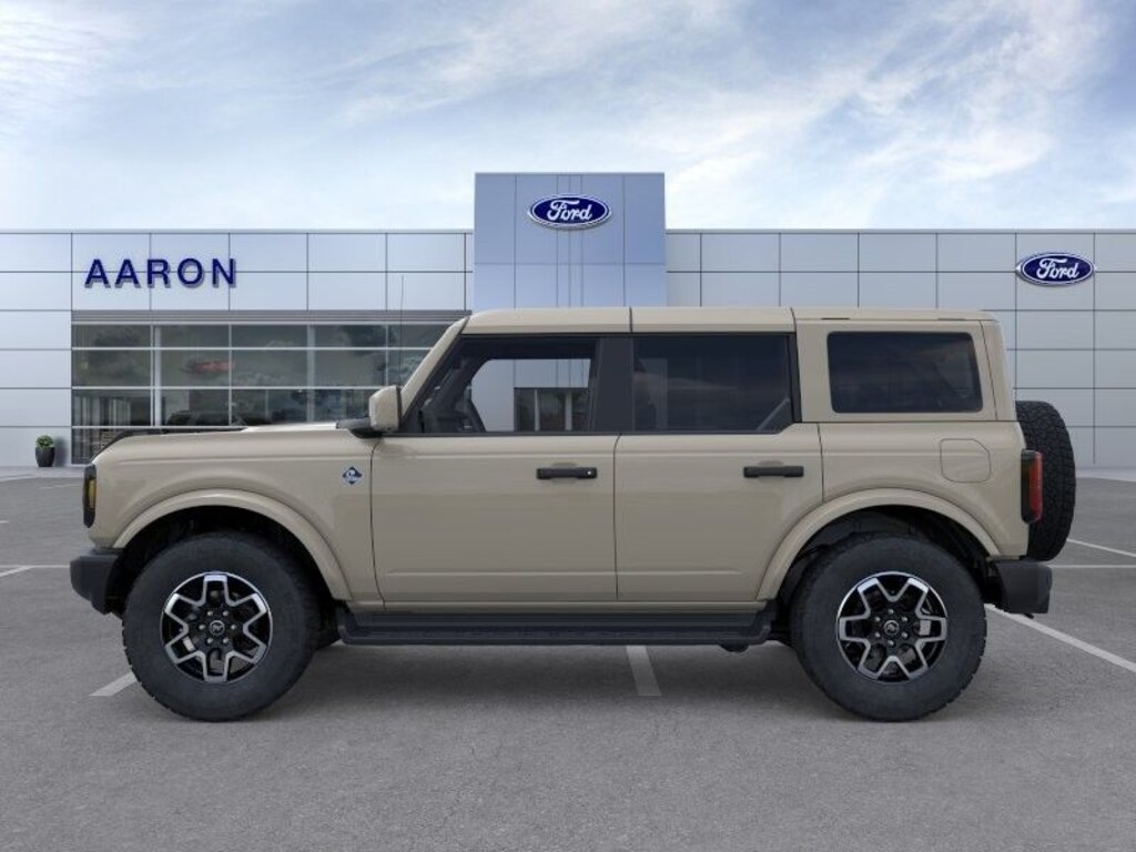 New 2026 Ford Bronco Outer Banks SUV