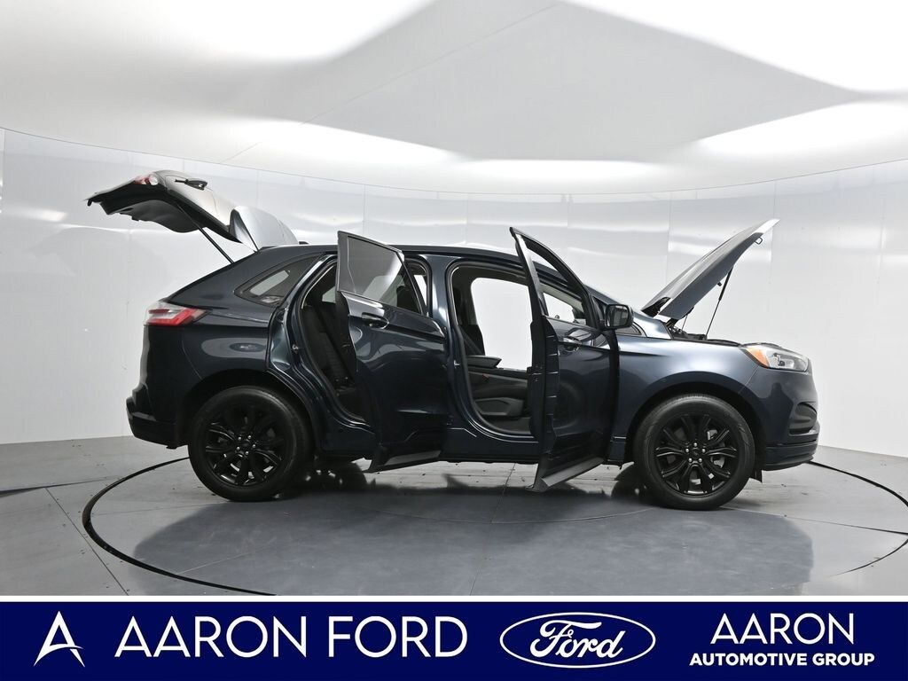 Used 2022 Ford Edge SE SUV